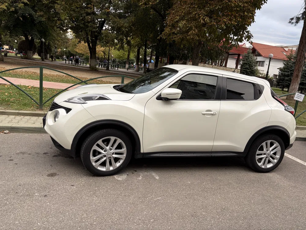 Fotografie: 2016 Nissan Juke