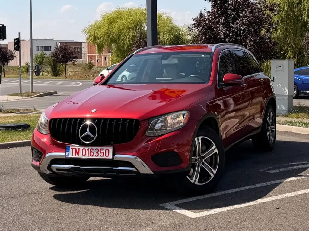 Fotografie: 2016 Mercedes-Benz GLC