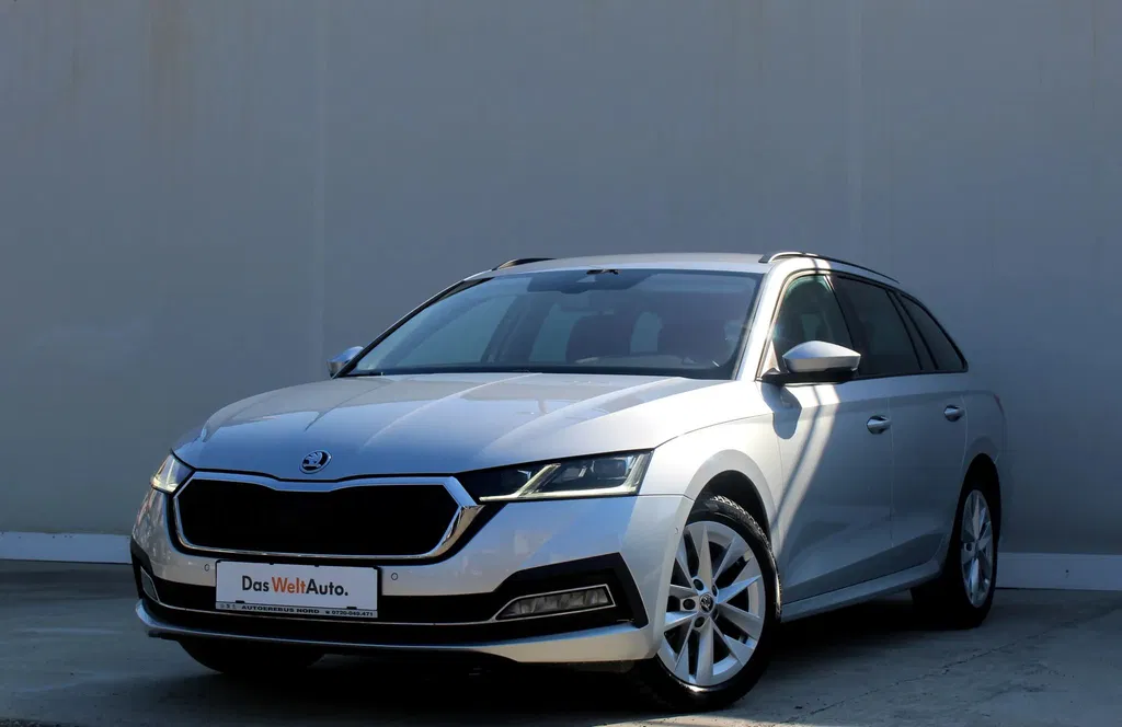 Fotografie: 2022 Skoda Octavia