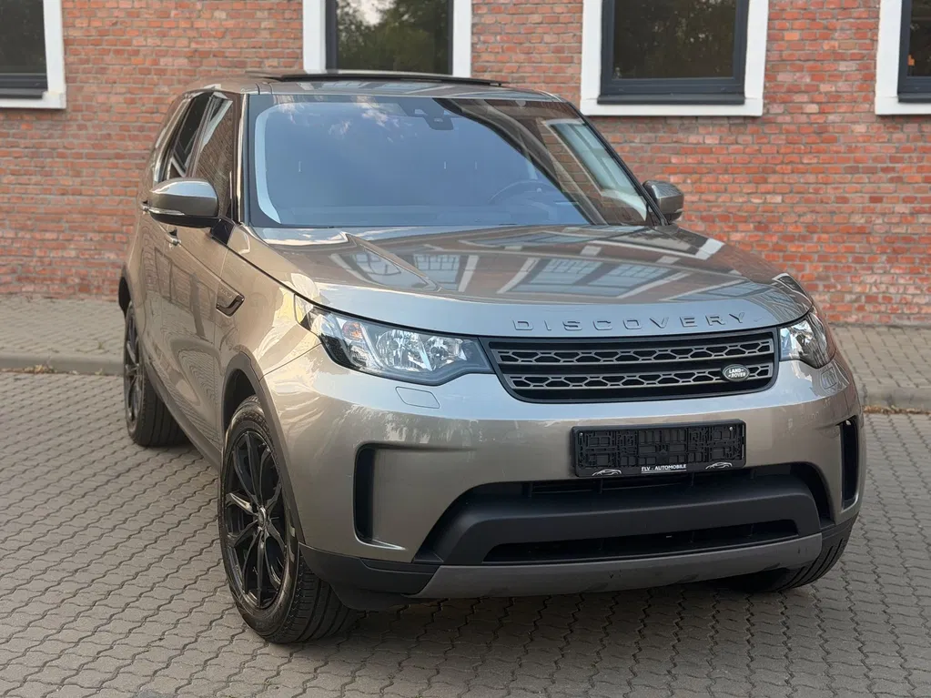 Fotografie: 2018 Land Rover Discovery