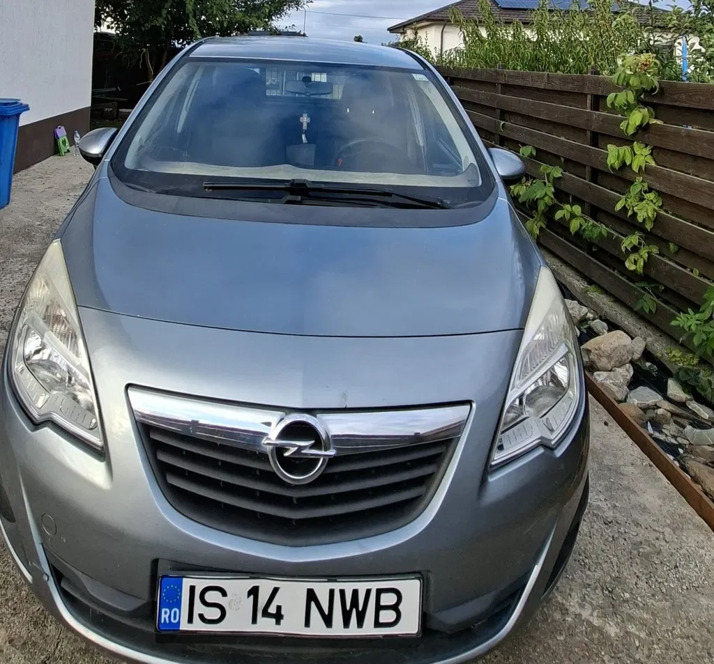 Fotografie: 2010 Opel Meriva