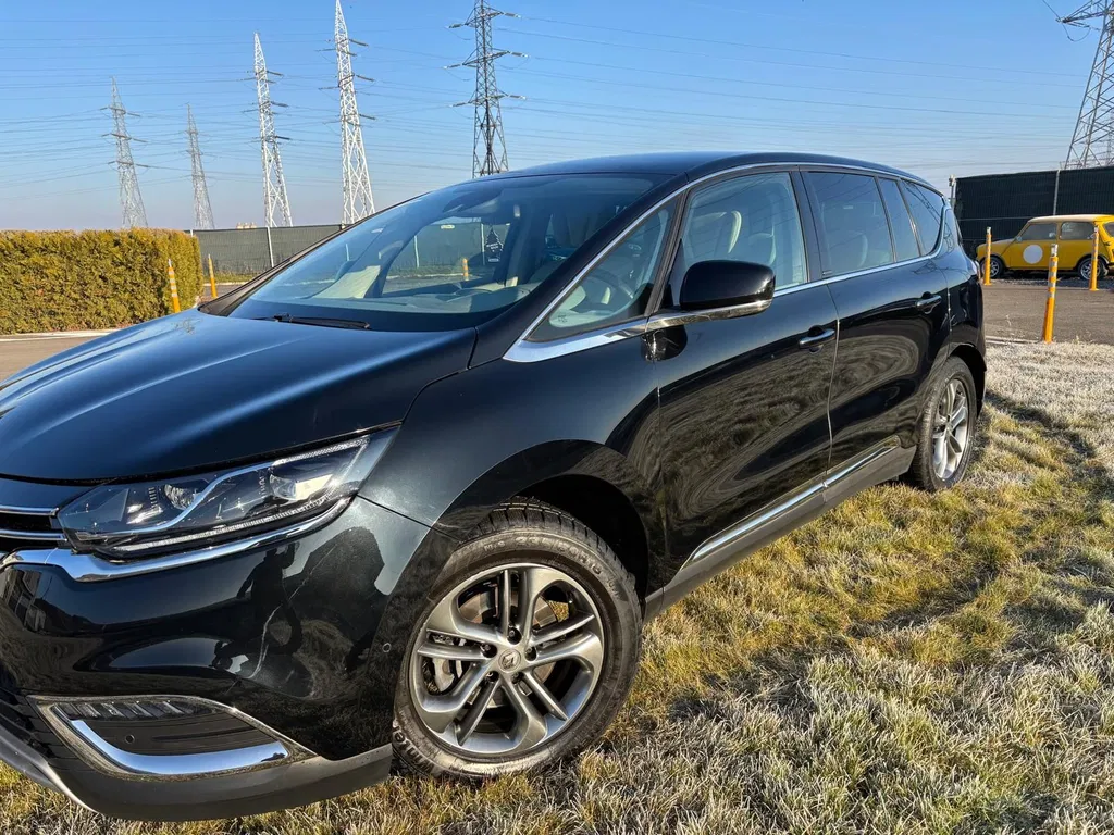 Fotografie: 2015 Renault Espace