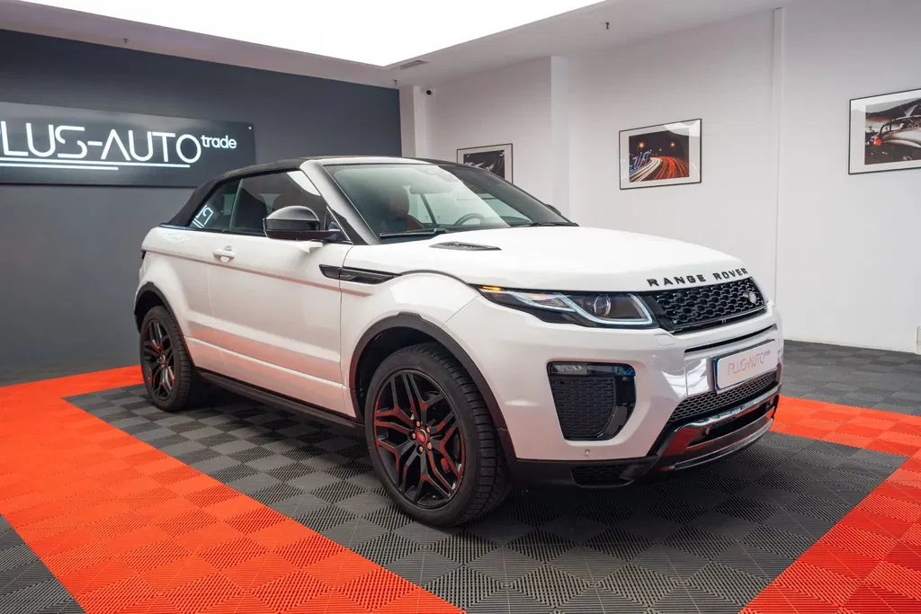 Fotografie: 2017 Land Rover Range Rover Evoque