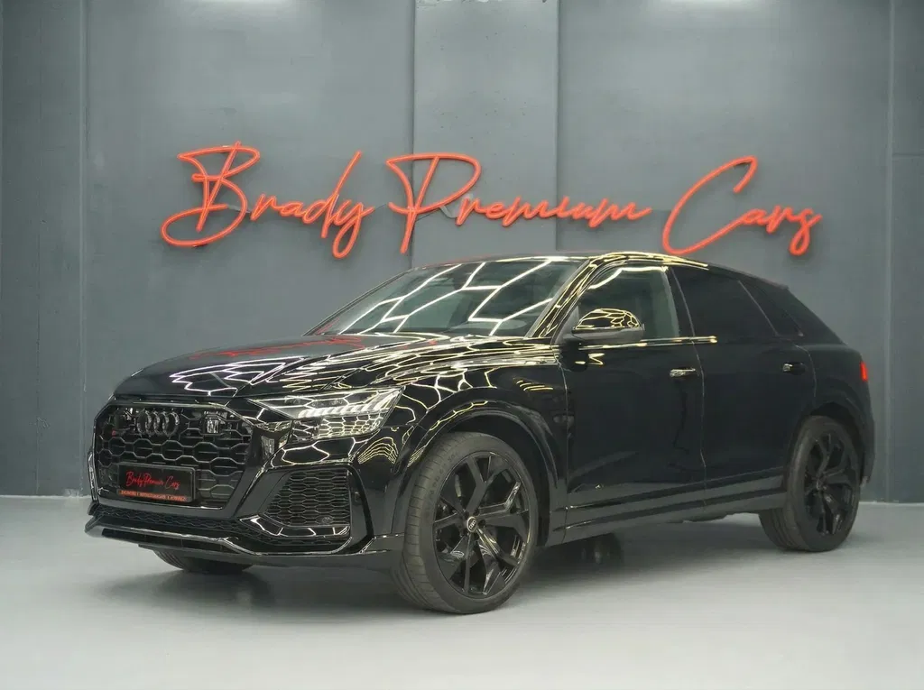 Fotografie: 2020 Audi RS Q8