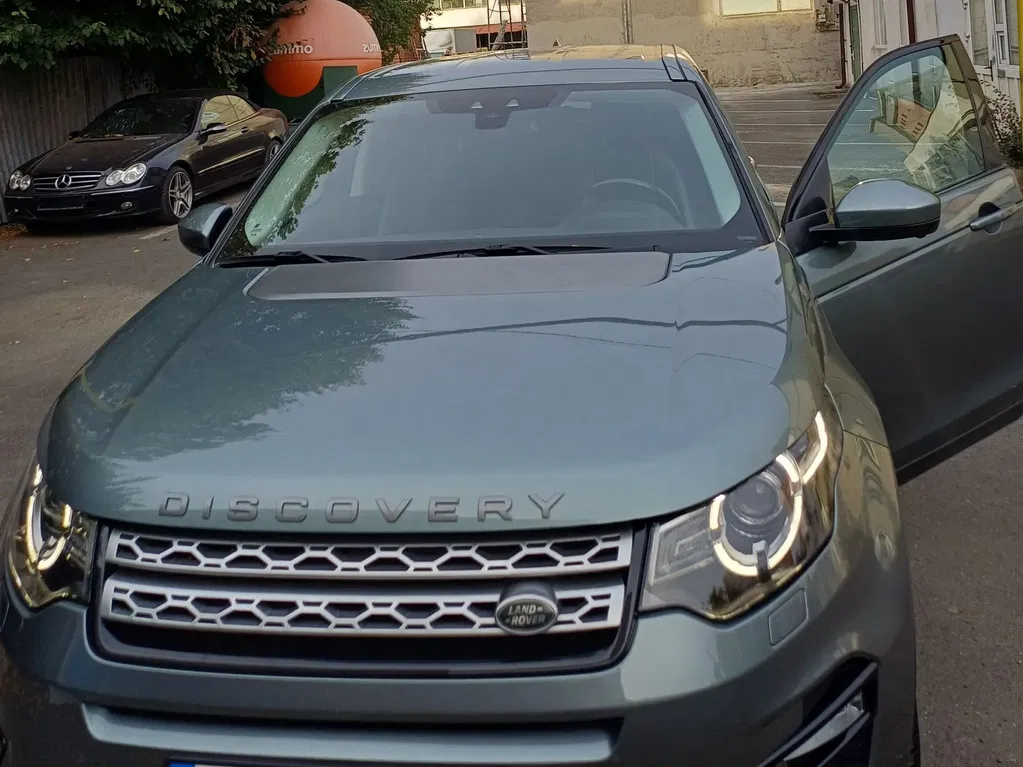 Fotografie: 2016 Land Rover Discovery Sport