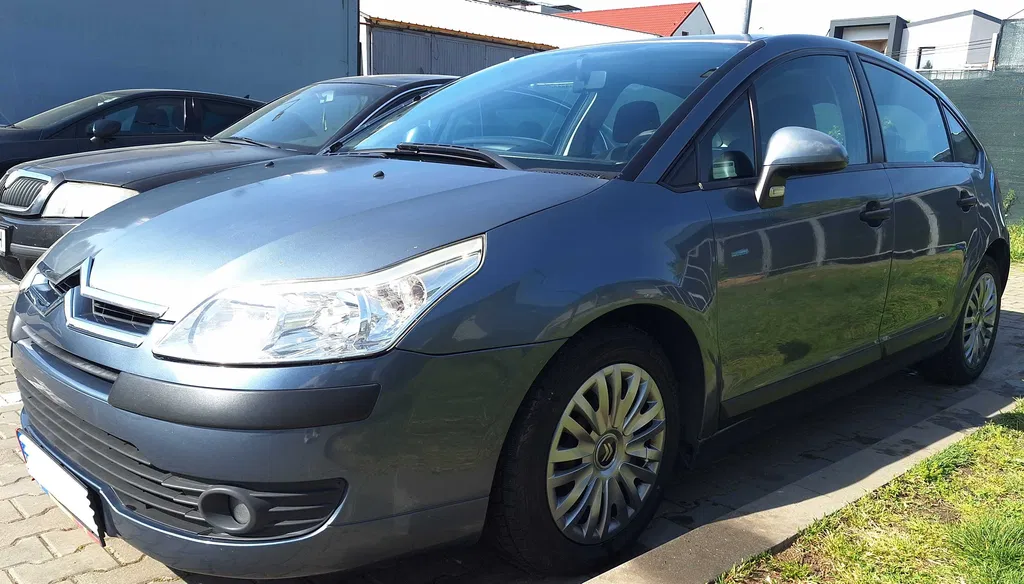 Fotografie: 2007 Citroen C4