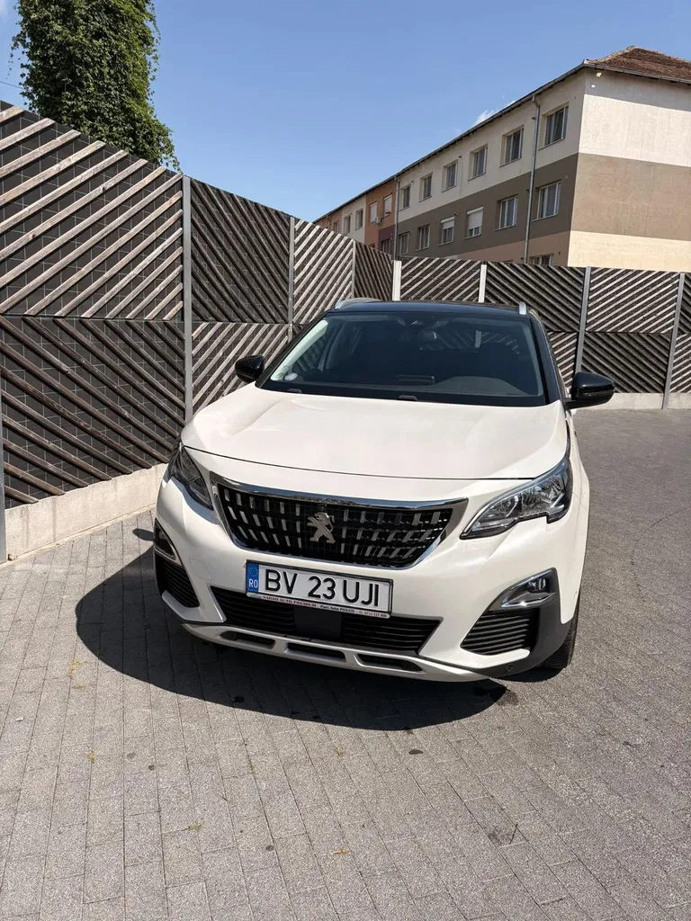 Fotografie: 2018 Peugeot 3008