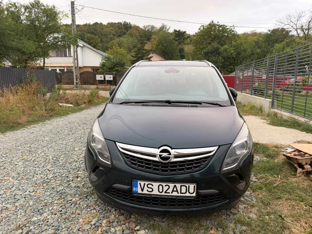 Fotografie: 2016 Opel Zafira