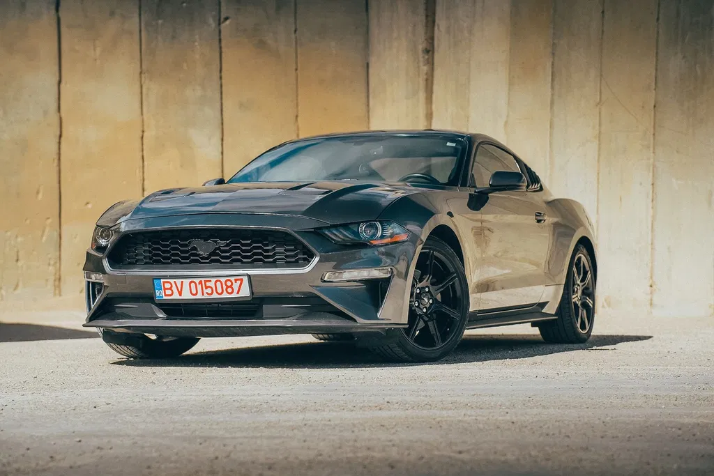 Fotografie: 2019 Ford Mustang
