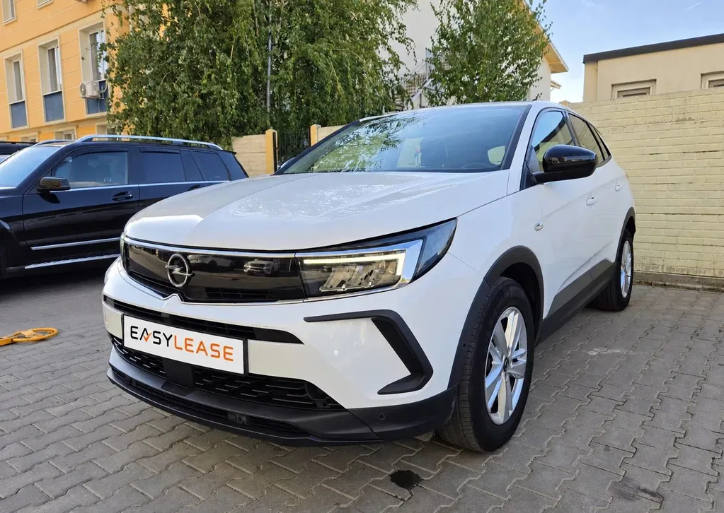 Fotografie: 2022 Opel Grandland X