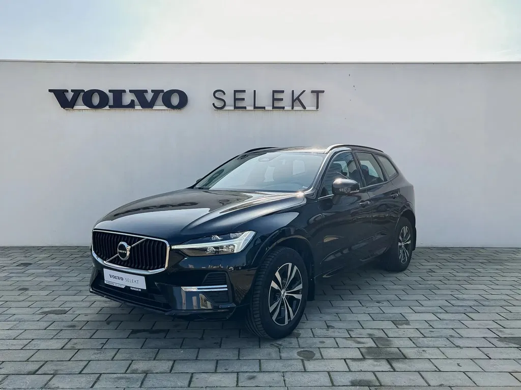 Fotografie: 2022 Volvo XC 60