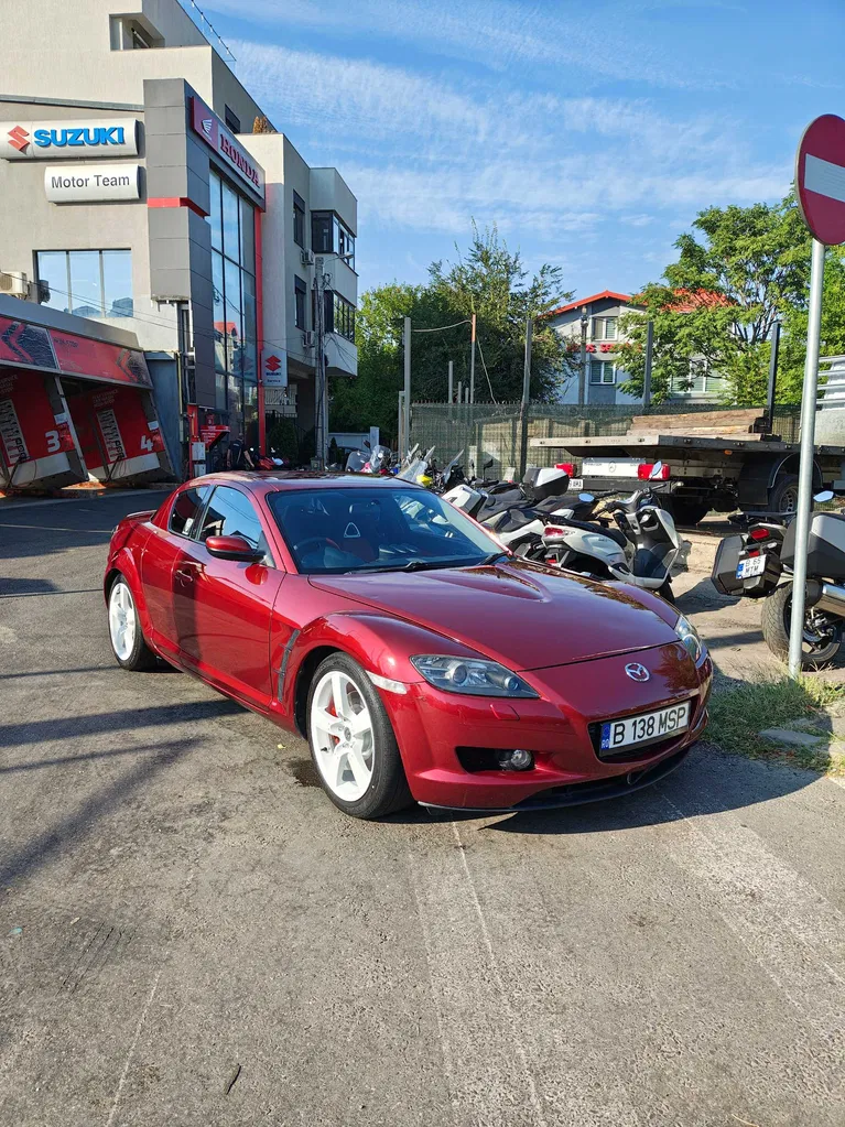 Fotografie: 2007 Mazda RX-8