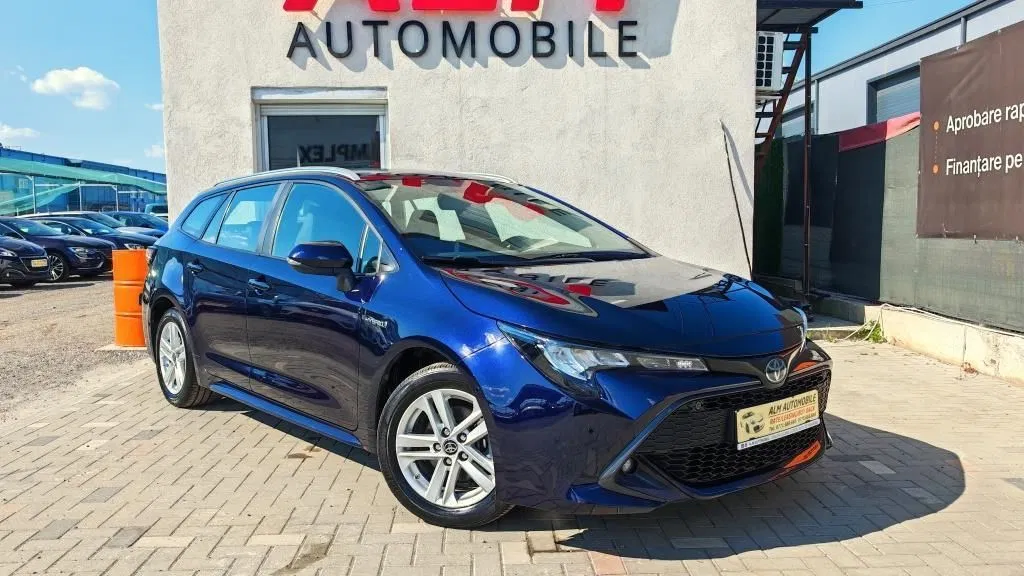 Fotografie: 2021 Toyota Corolla