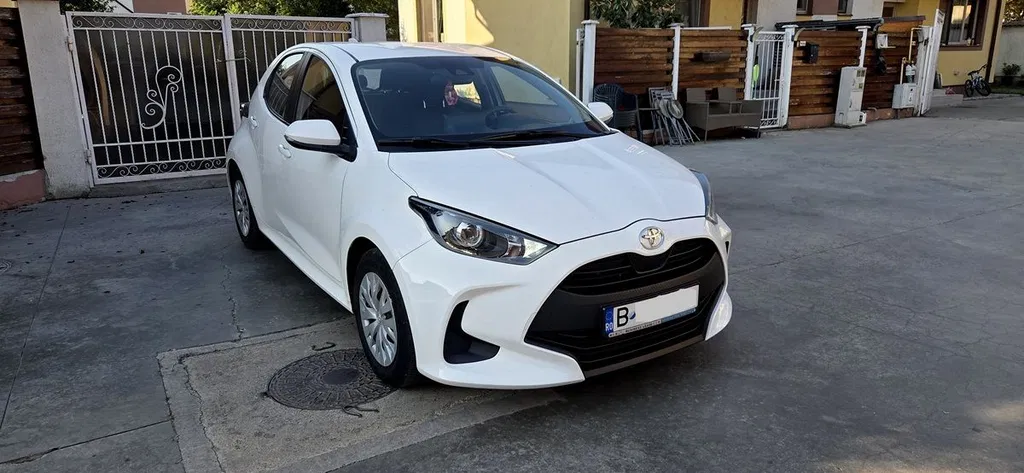 Fotografie: 2022 Toyota Yaris