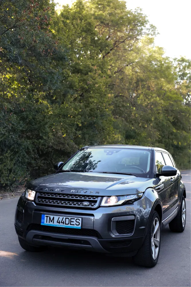 Fotografie: 2017 Land Rover Range Rover Evoque