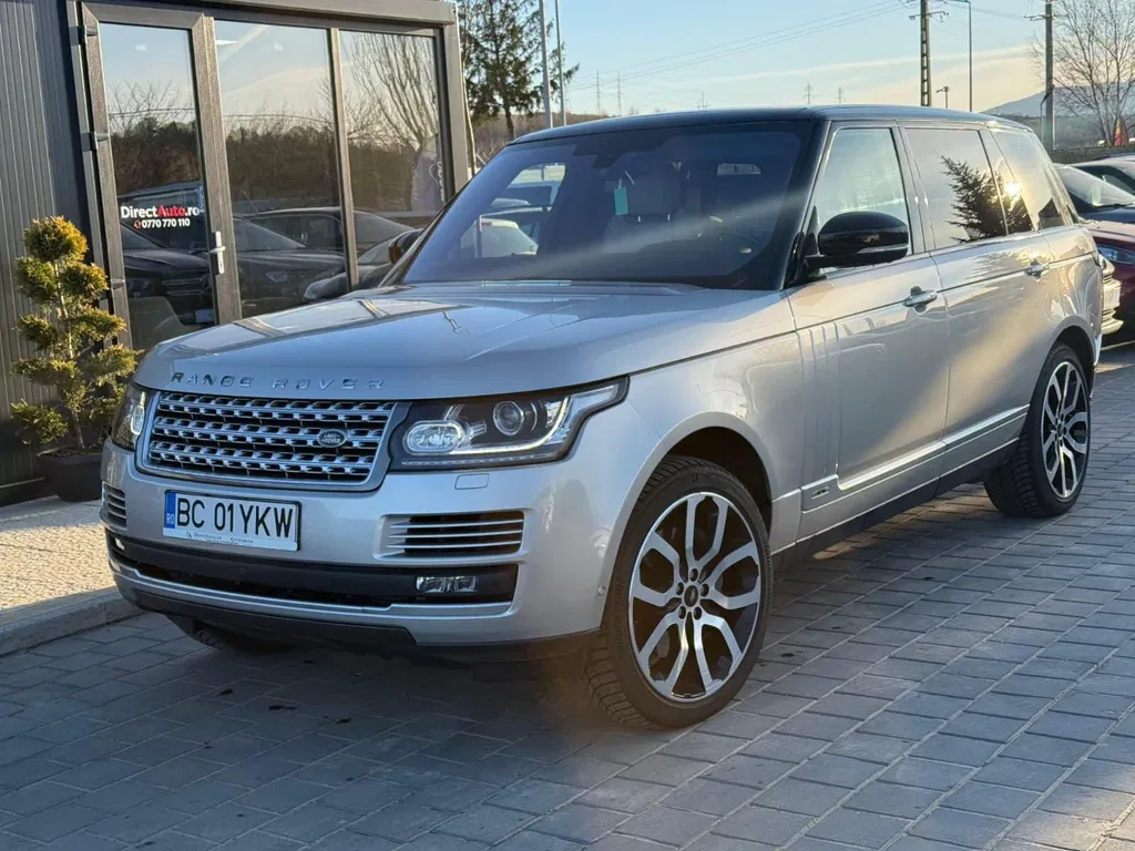 Fotografie: 2016 Land Rover Range Rover Vogue