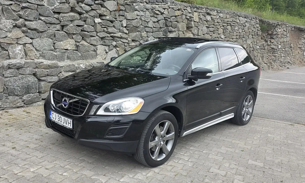 Fotografie: 2012 Volvo XC 60