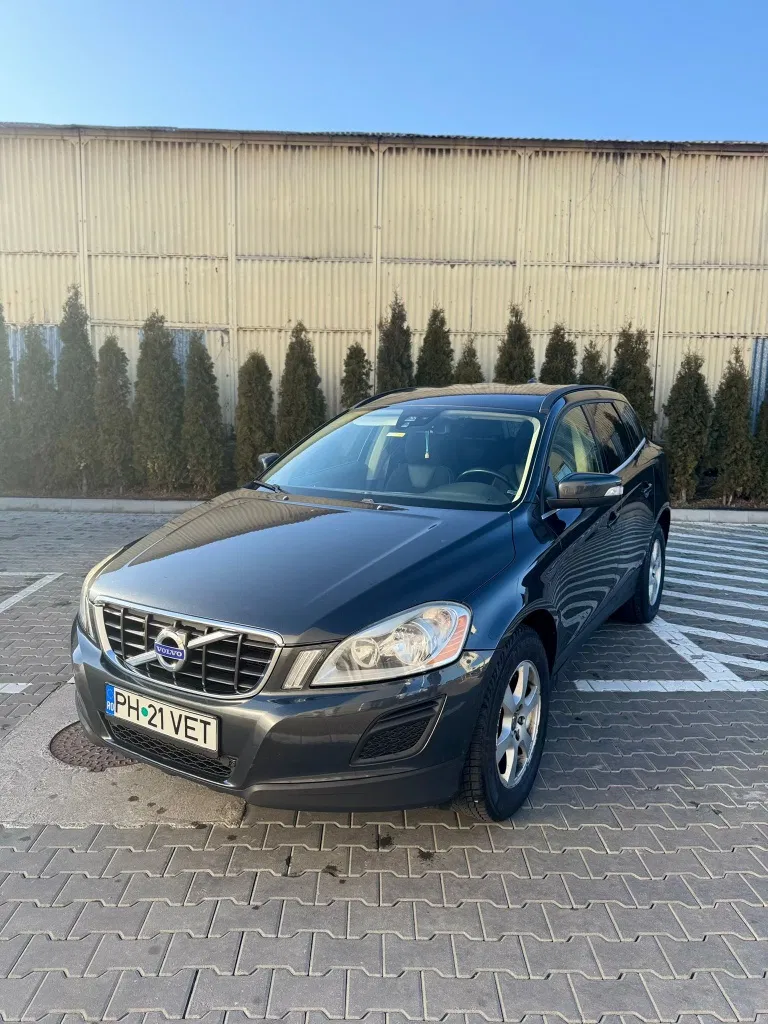 Fotografie: 2012 Volvo XC 60