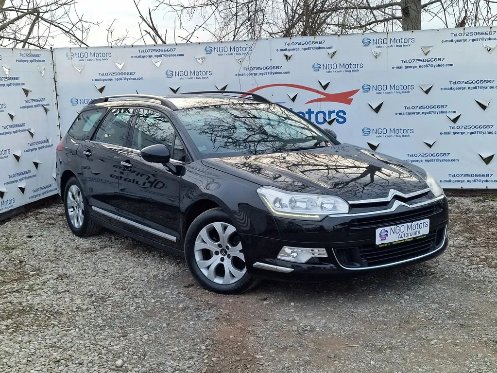 Fotografie: 2013 Citroen C5