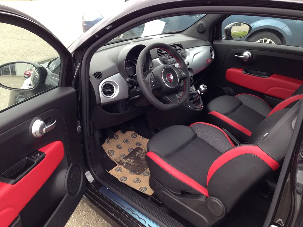 Fotografie: 2014 Fiat 500