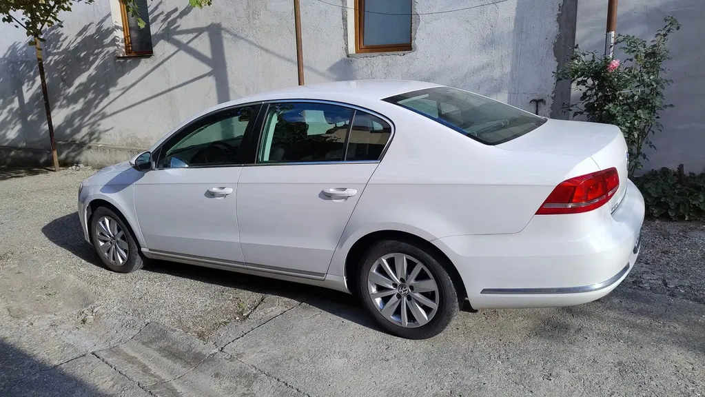 Fotografie: 2014 Volkswagen Passat