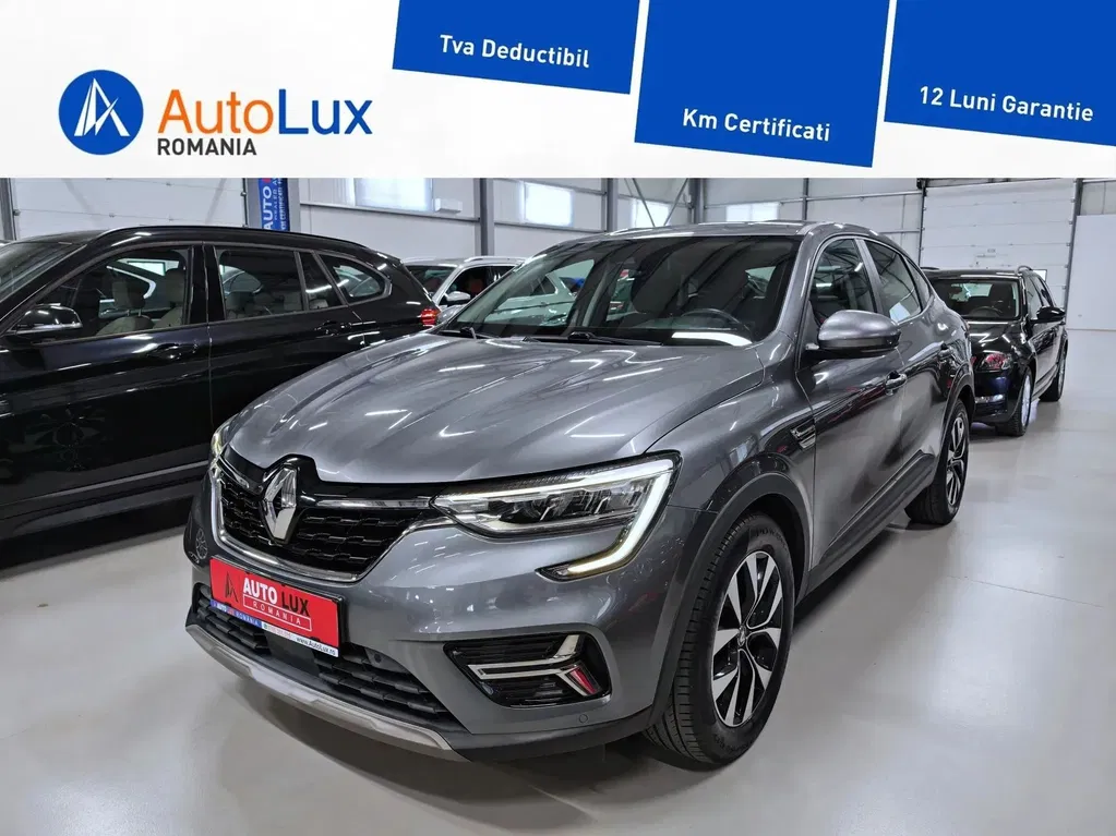 Fotografie: 2022 Renault Arkana