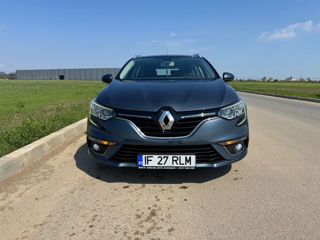 Fotografie: 2019 Renault Megane
