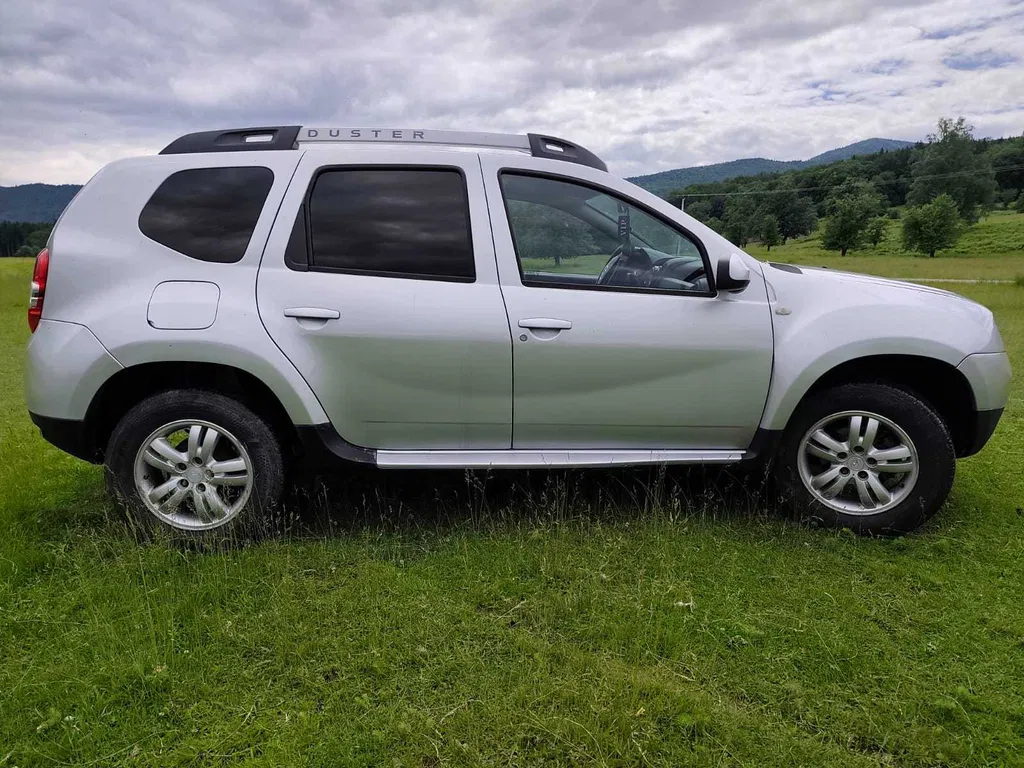 Fotografie: 2015 Dacia Duster