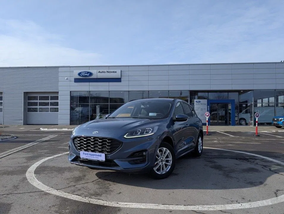 Fotografie: 2022 Ford Kuga