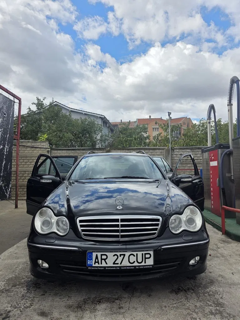 Fotografie: 2004 Mercedes-Benz C
