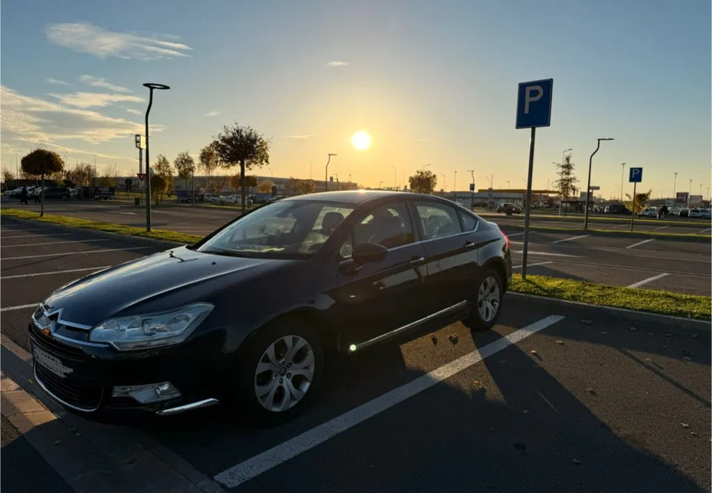 Fotografie: 2009 Citroen C5