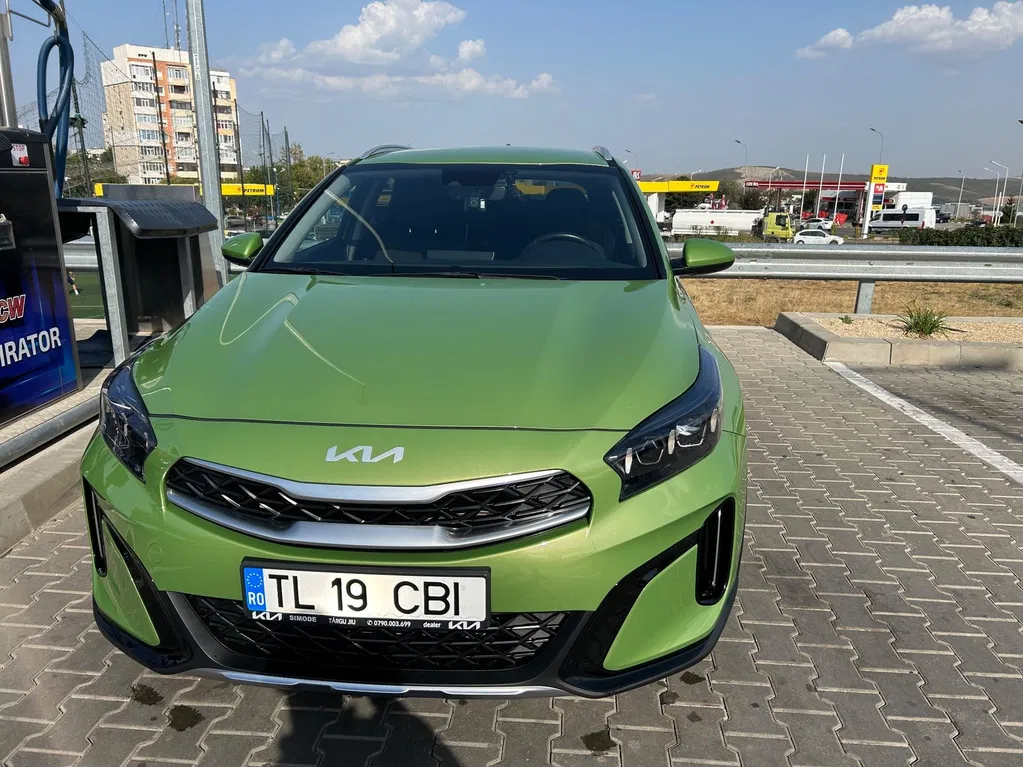 Fotografie: 2023 Kia XCeed