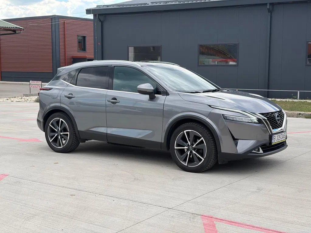 Fotografie: 2023 Nissan Qashqai