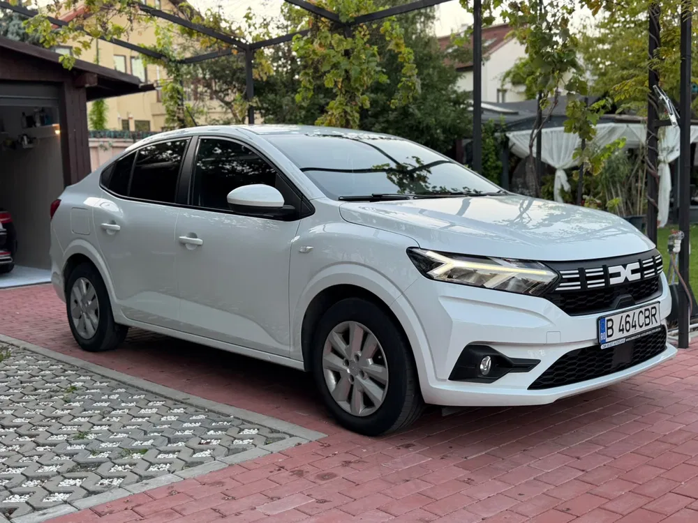 Fotografie: 2023 Dacia Logan