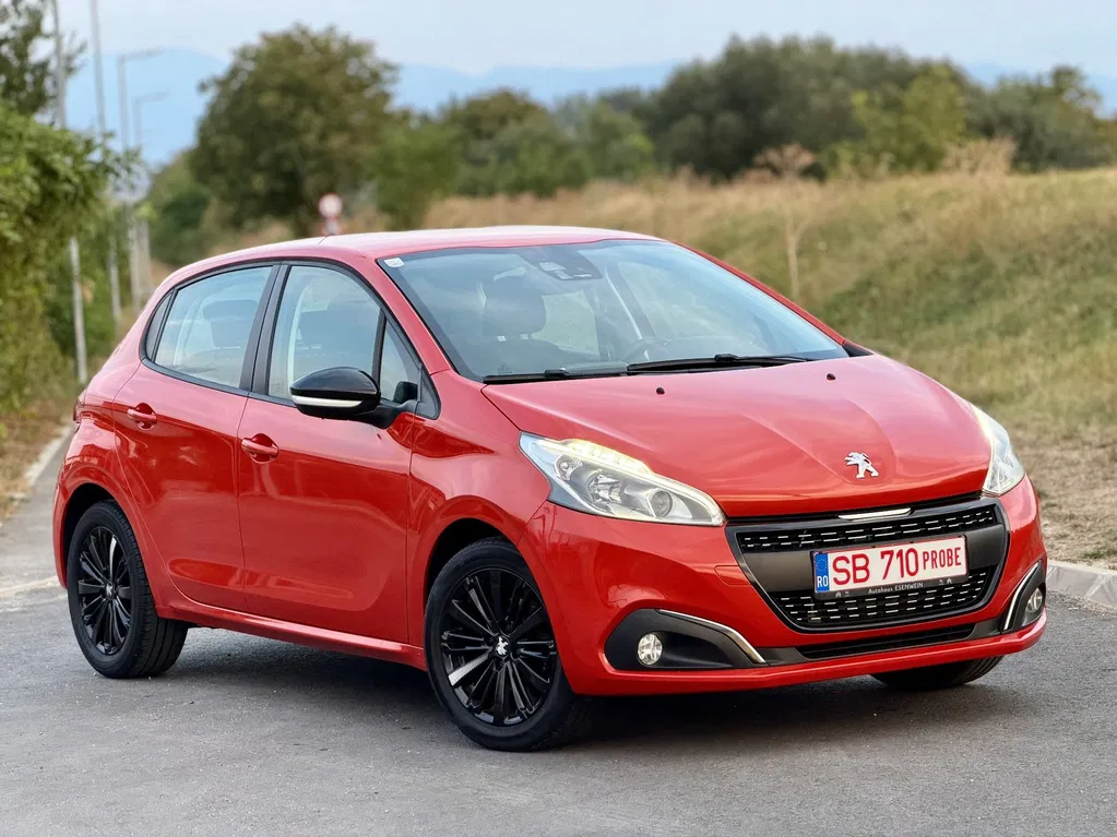 Fotografie: 2015 Peugeot 208
