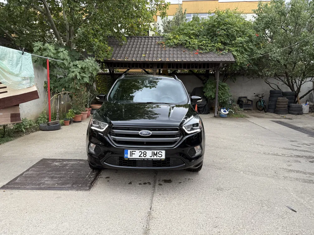 Fotografie: 2017 Ford Kuga