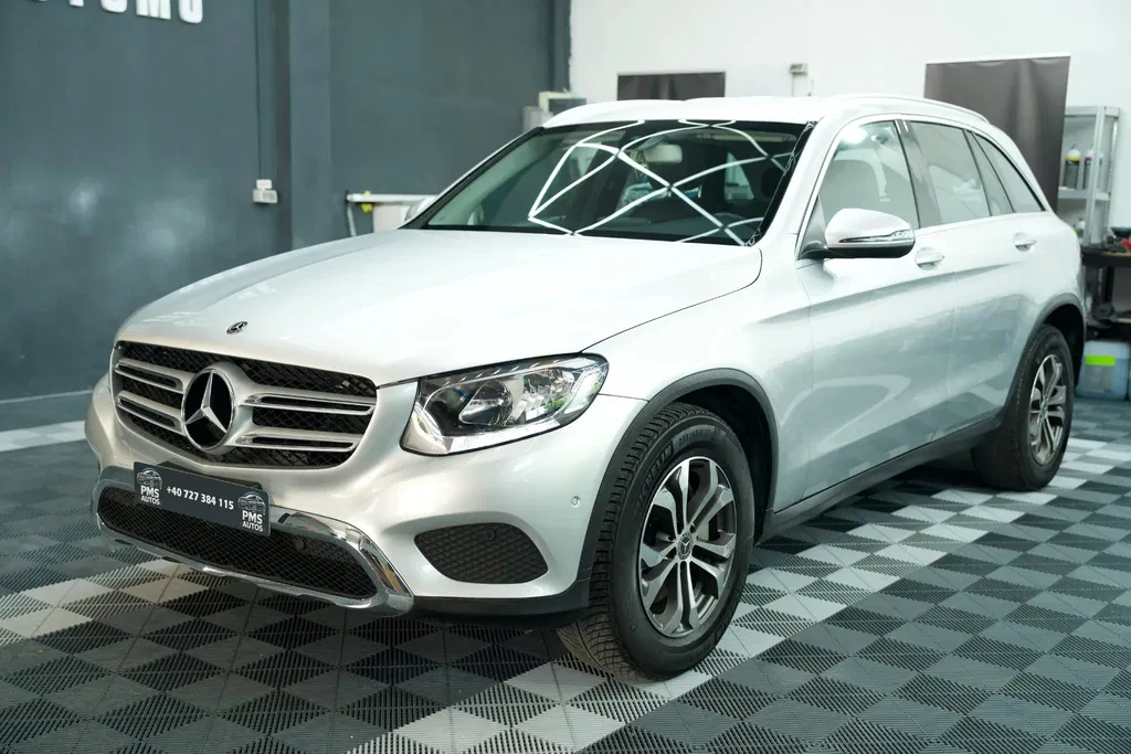 Fotografie: 2017 Mercedes-Benz GLC
