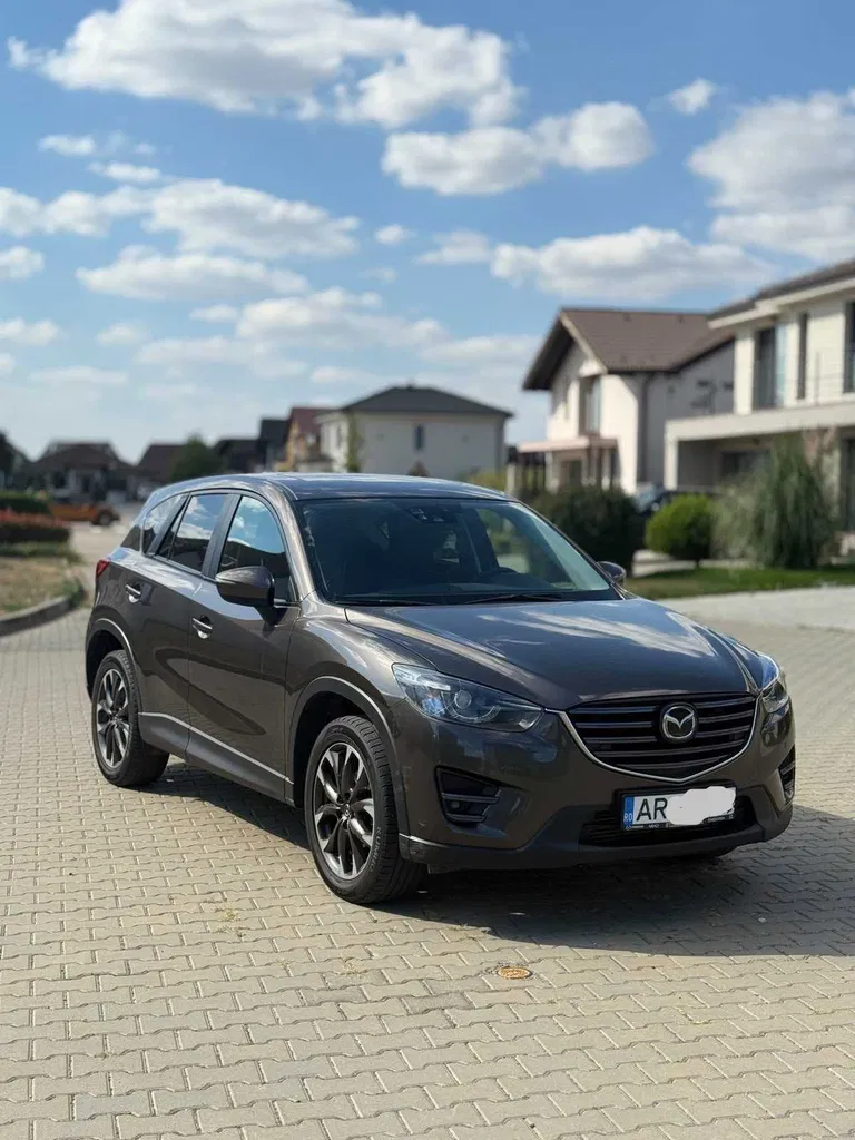 Fotografie: 2015 Mazda CX-5