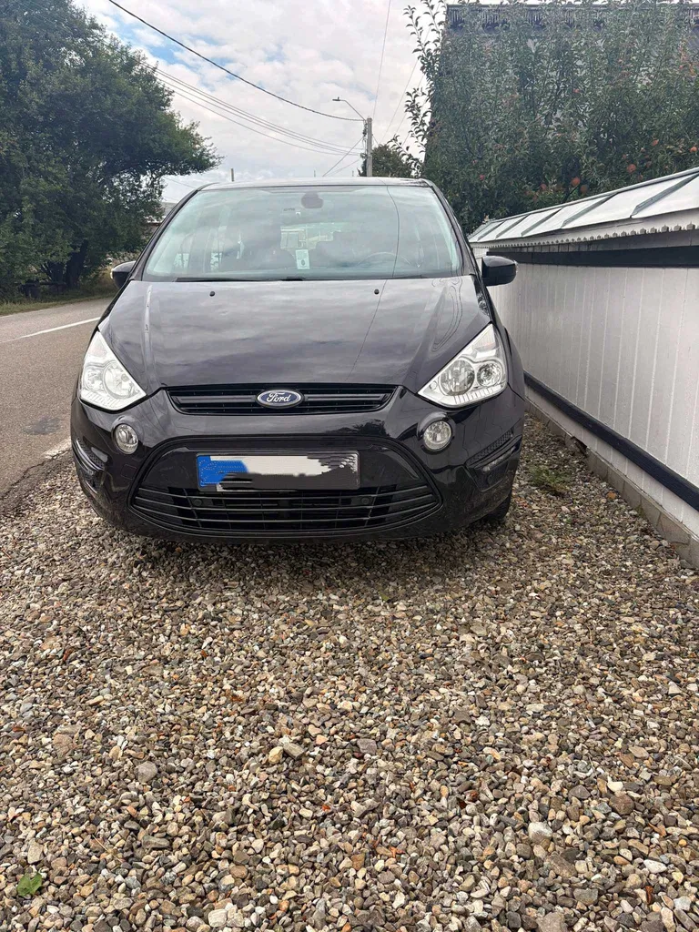 Fotografie: 2013 Ford S-Max