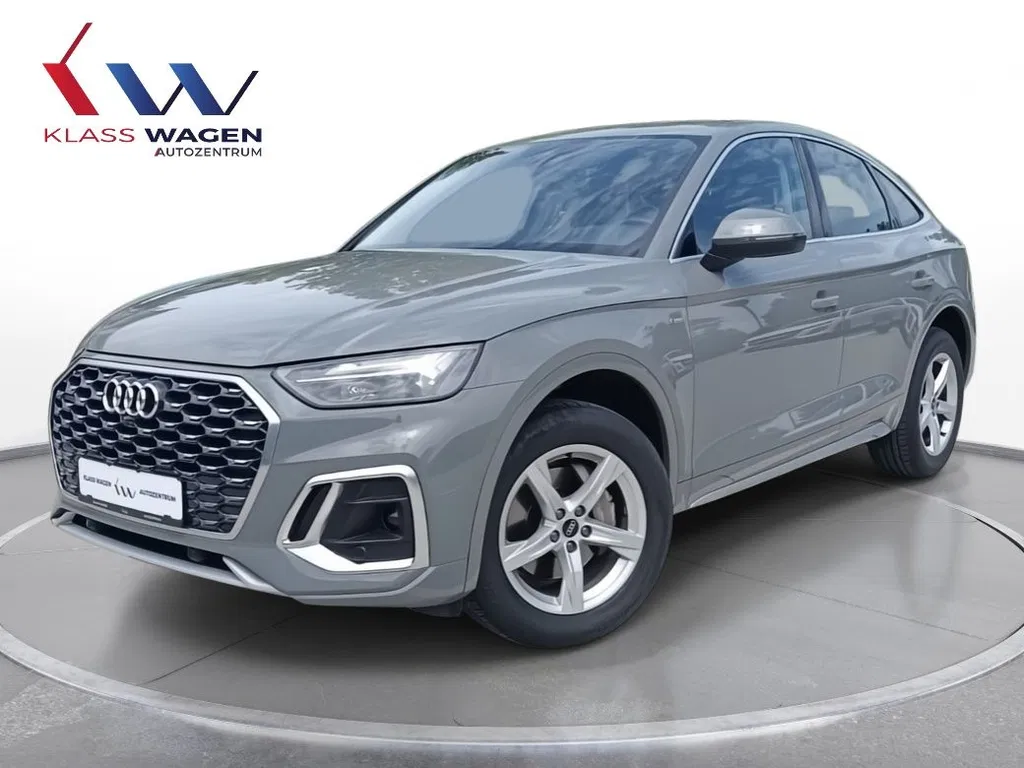 Fotografie: 2021 Audi Q5 Sportback