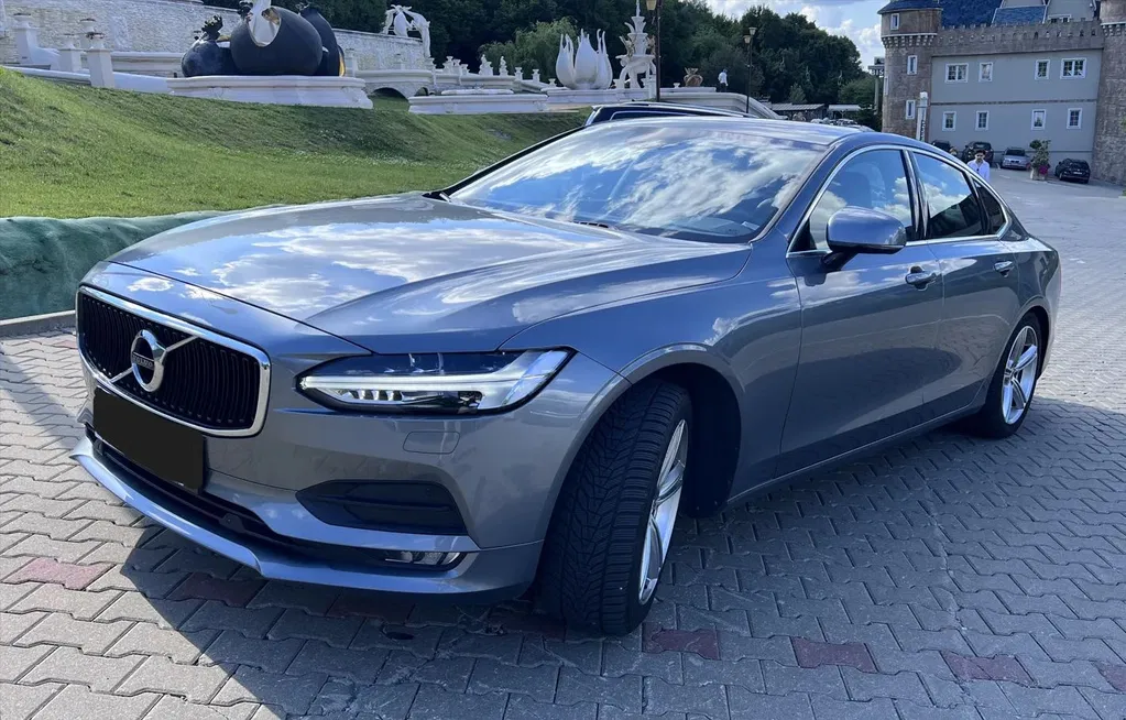 Fotografie: 2018 Volvo S90