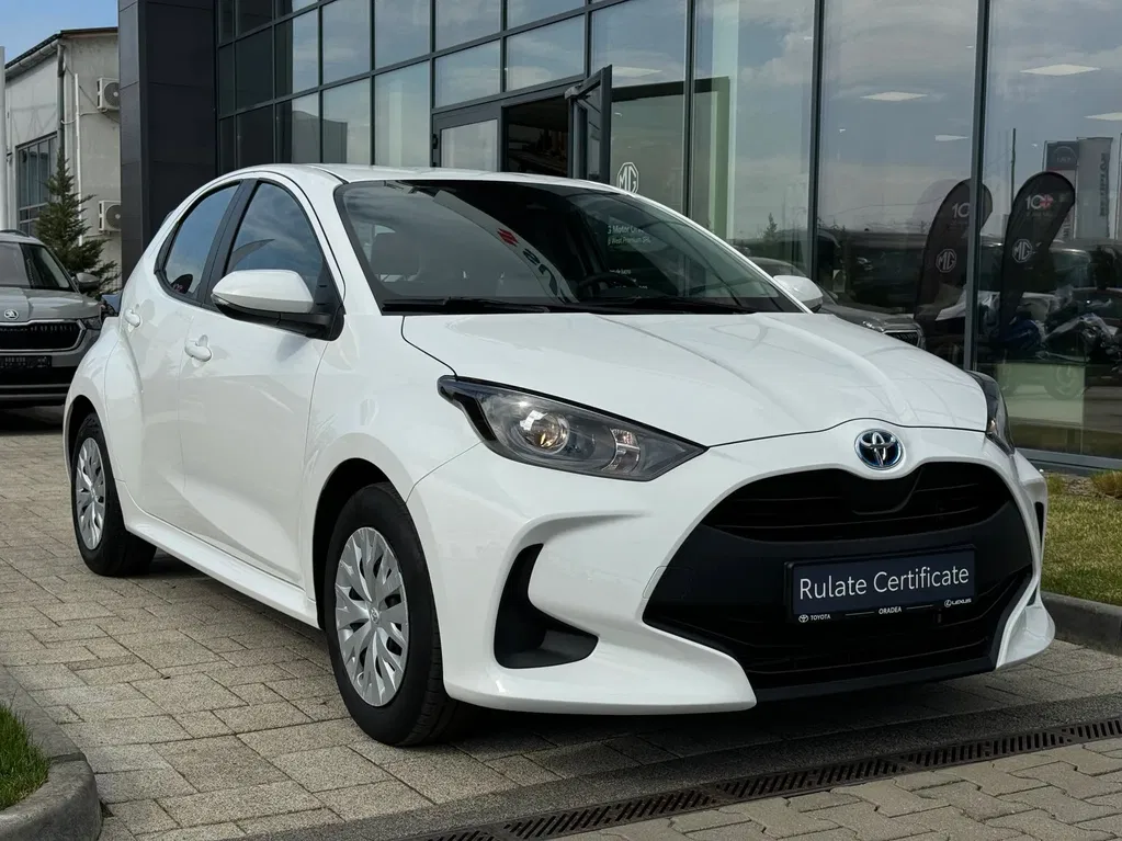 Fotografie: 2023 Toyota Yaris