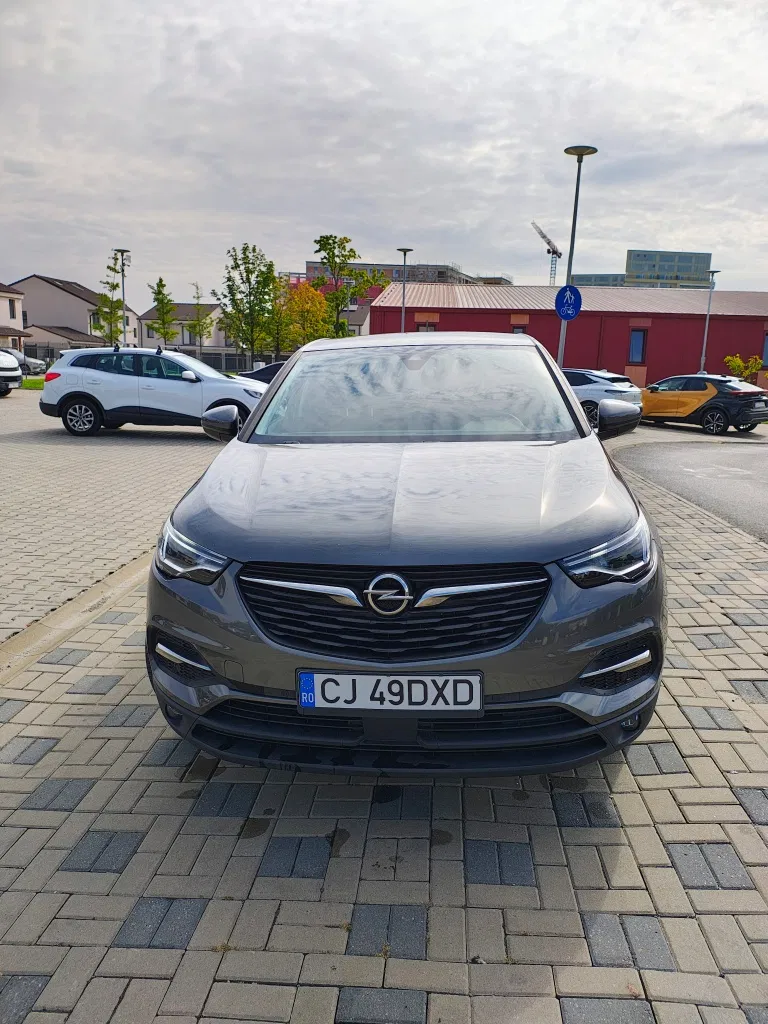 Fotografie: 2018 Opel Grandland X