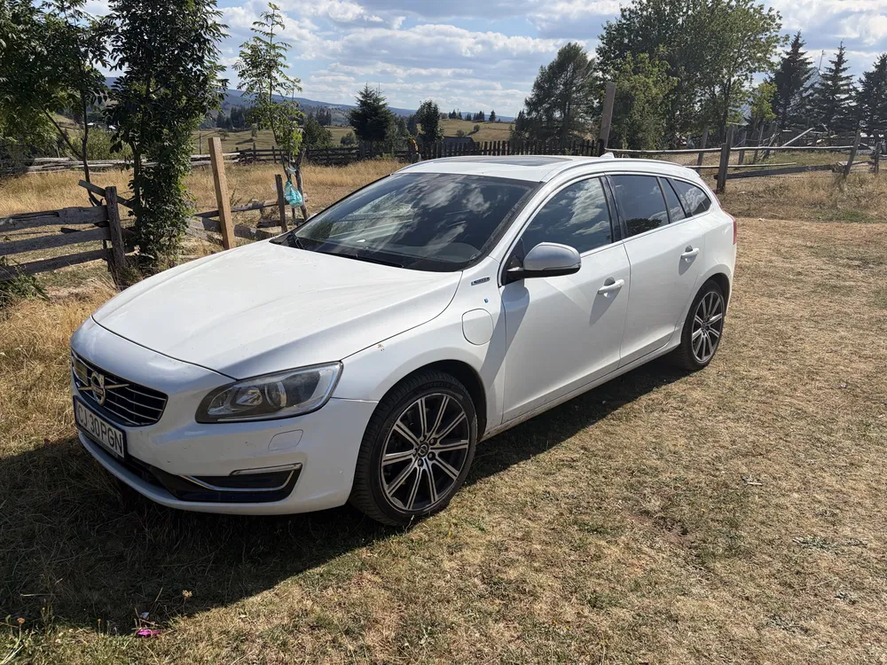 Fotografie: 2014 Volvo V60