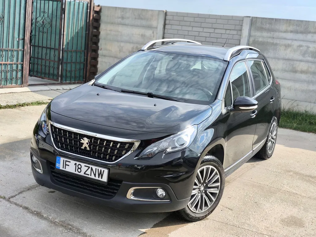 Fotografie: 2019 Peugeot 2008