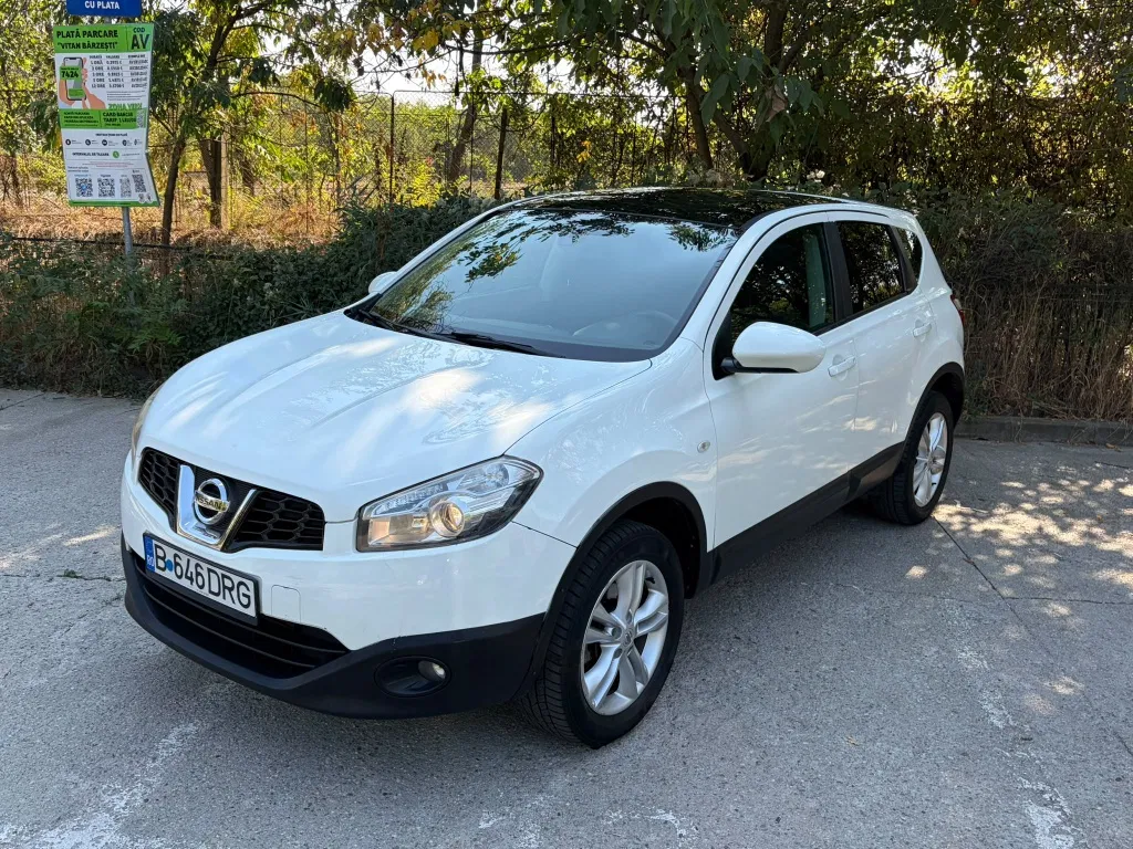 Fotografie: 2011 Nissan Qashqai