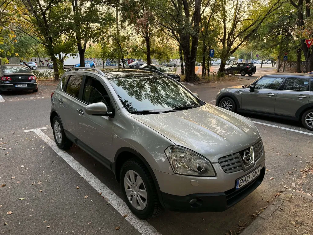Fotografie: 2008 Nissan Qashqai