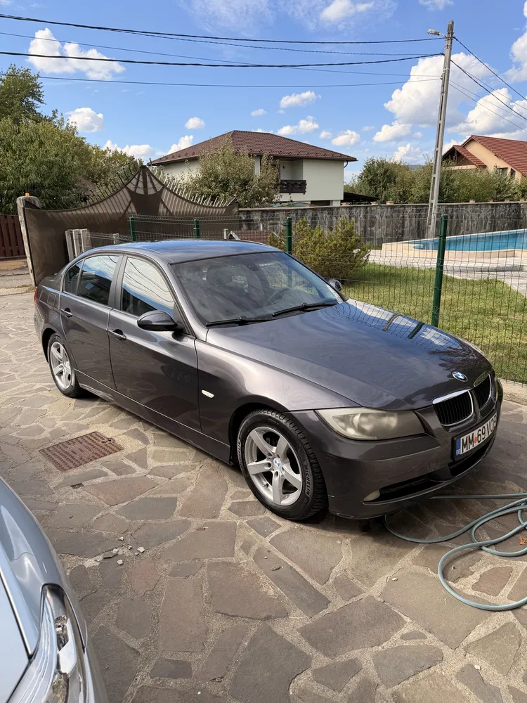 Fotografie: 2005 BMW Seria 3