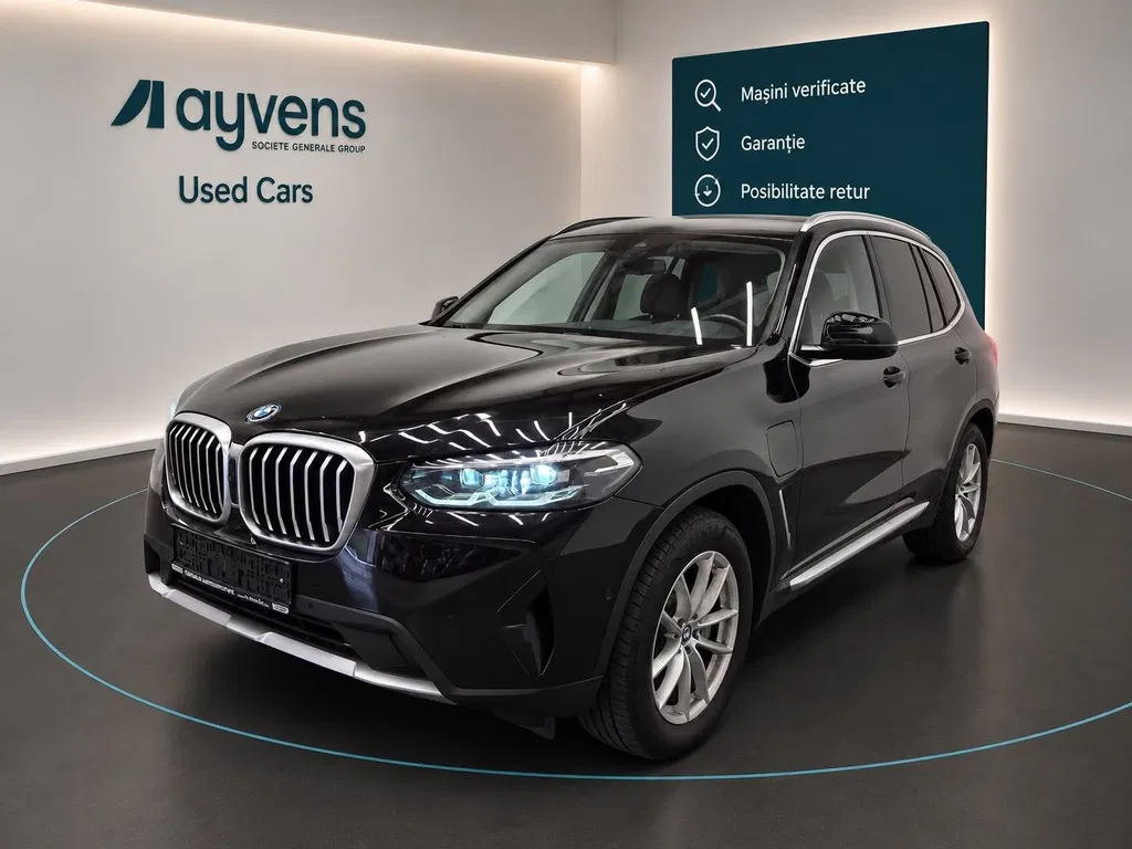 Fotografie: 2022 BMW X3