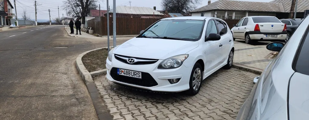 Fotografie: 2011 Hyundai i30